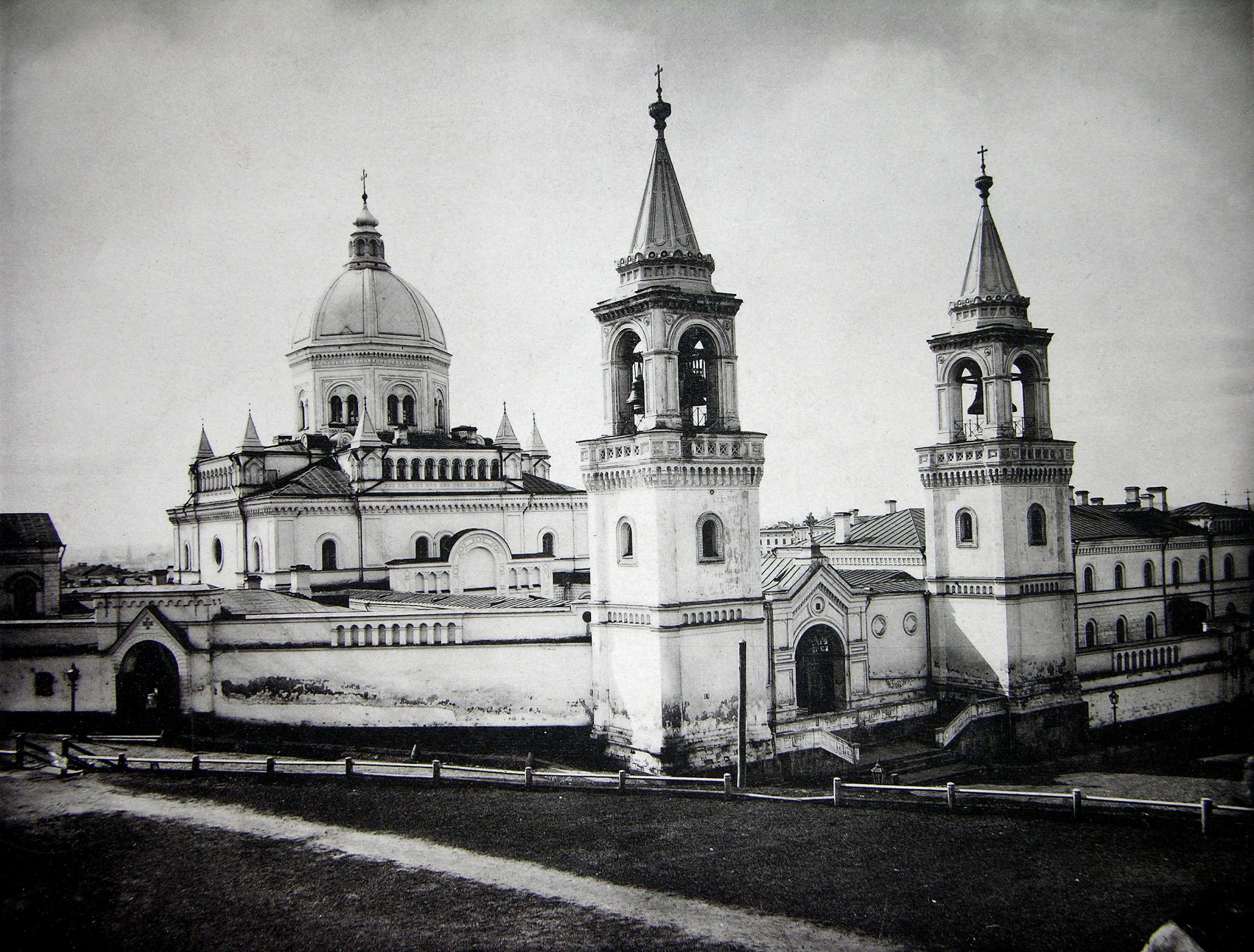 Старые фото монастырей. Ивановский женский монастырь в Москве Досифея. Тараканова Ивановский монастырь Москва. Ивановский монастырь 1762. Ивановский монастырь в Москве Архитектор.